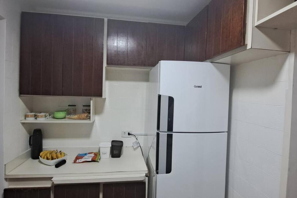 Apartamento Charmoso A 400Mts Da Praia Da Enseada Guarujá Exteriör bild