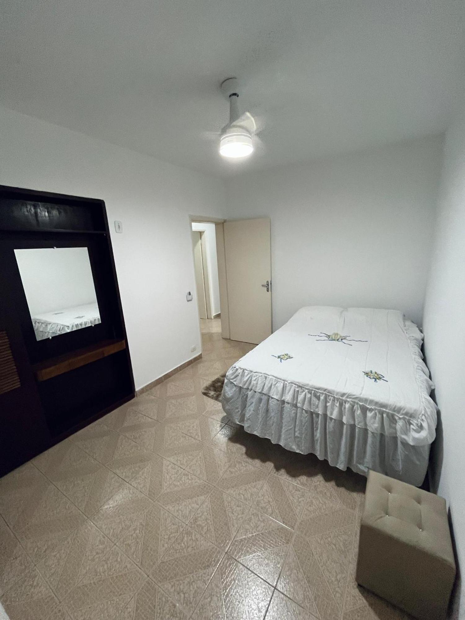 Apartamento Charmoso A 400Mts Da Praia Da Enseada Guarujá Exteriör bild
