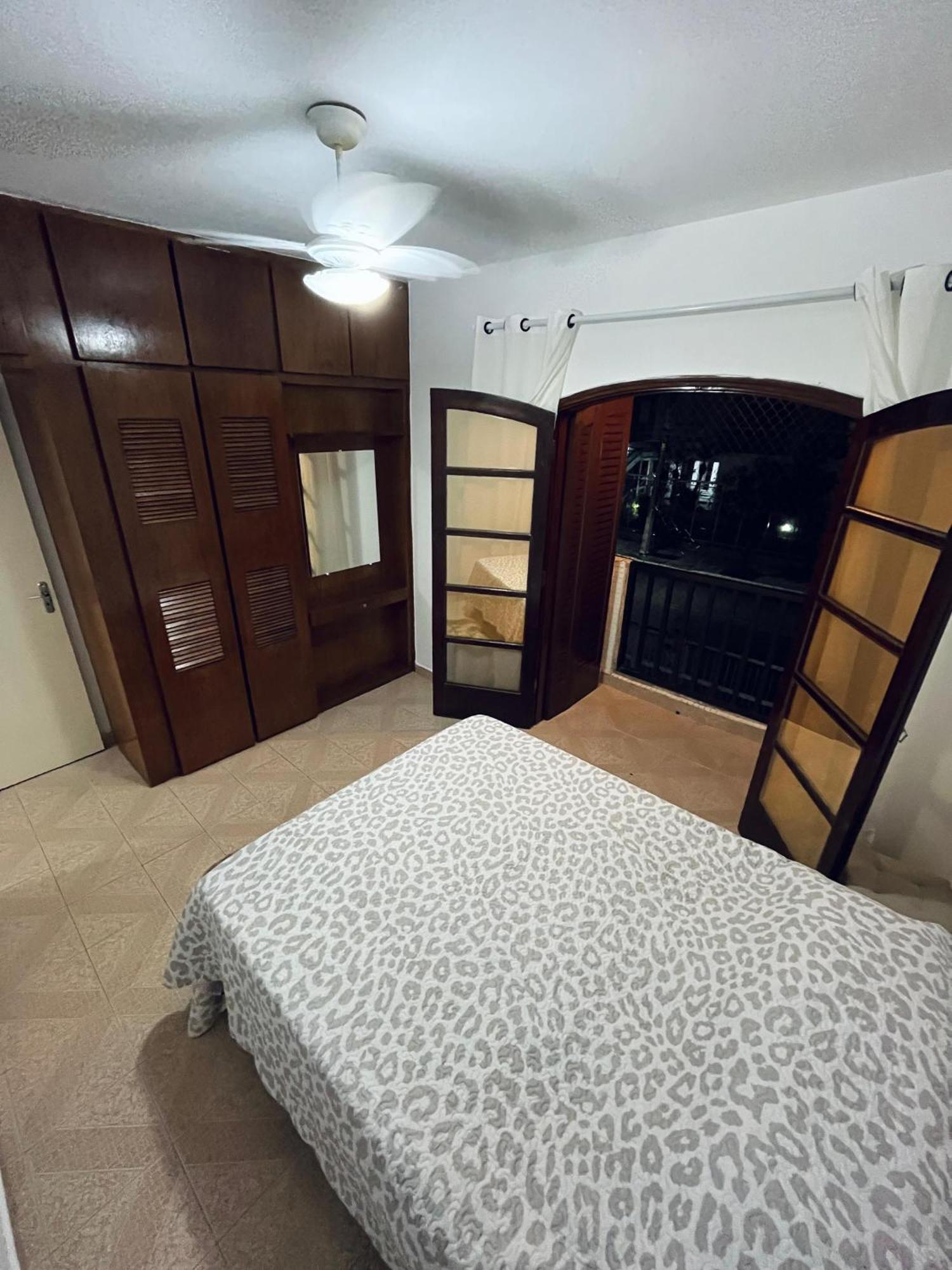 Apartamento Charmoso A 400Mts Da Praia Da Enseada Guarujá Exteriör bild