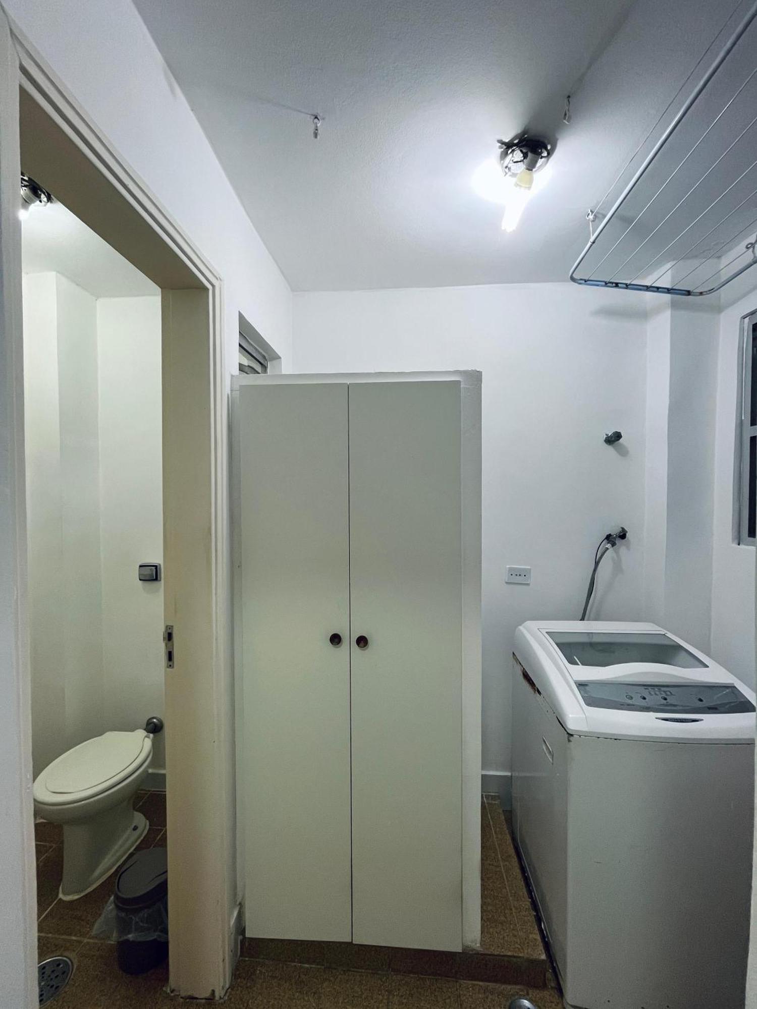 Apartamento Charmoso A 400Mts Da Praia Da Enseada Guarujá Exteriör bild